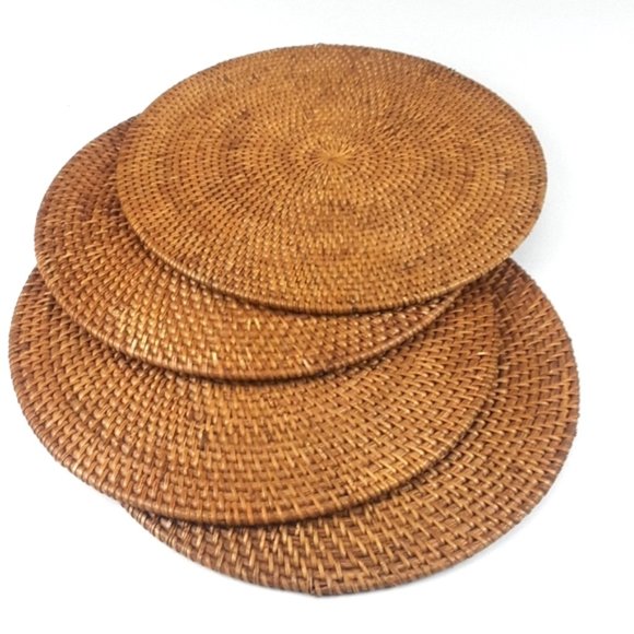 Pottery Barn Dining Pottery Barn Tava Round Chargerplacemats Poshmark